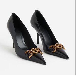 Black Heels with Gold Chain Accent
